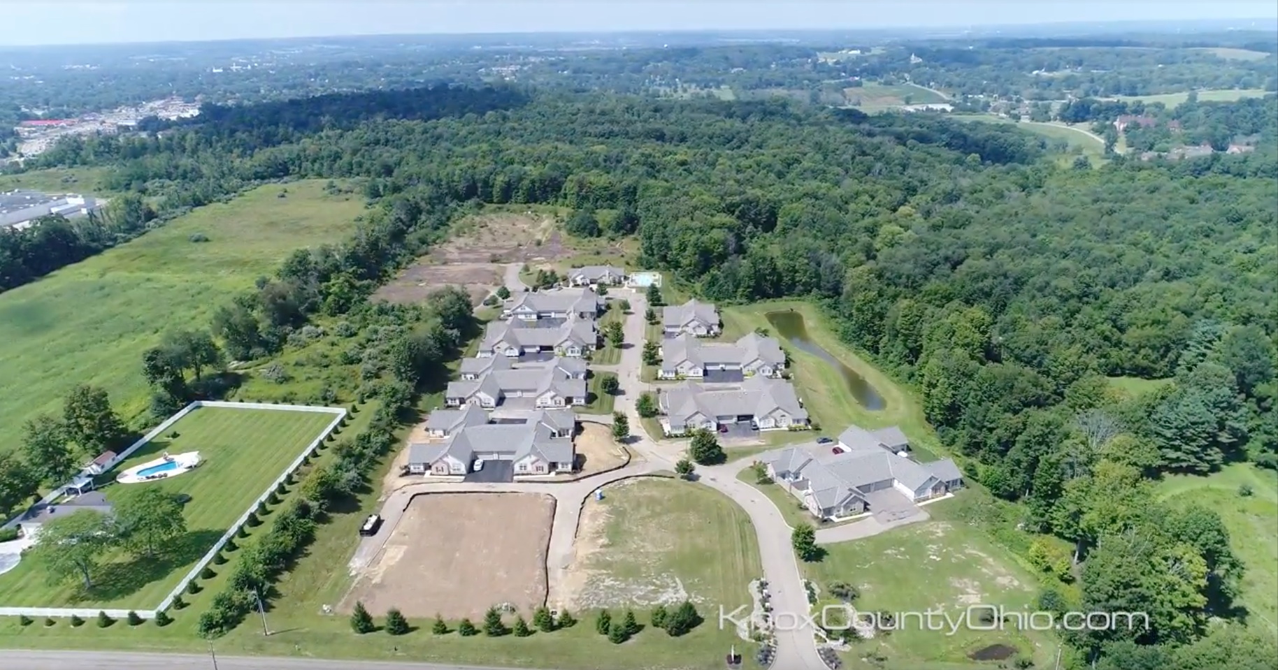 The Village of Colonial Woods Condominiums in Mount Vernon Ohio Mount